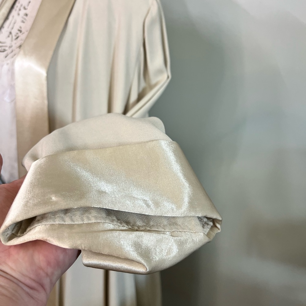 Vintage Dawn Joy Fashions Satin Trim Cover Up Blazer – Open Front – USA Made - Picture 3 of 13